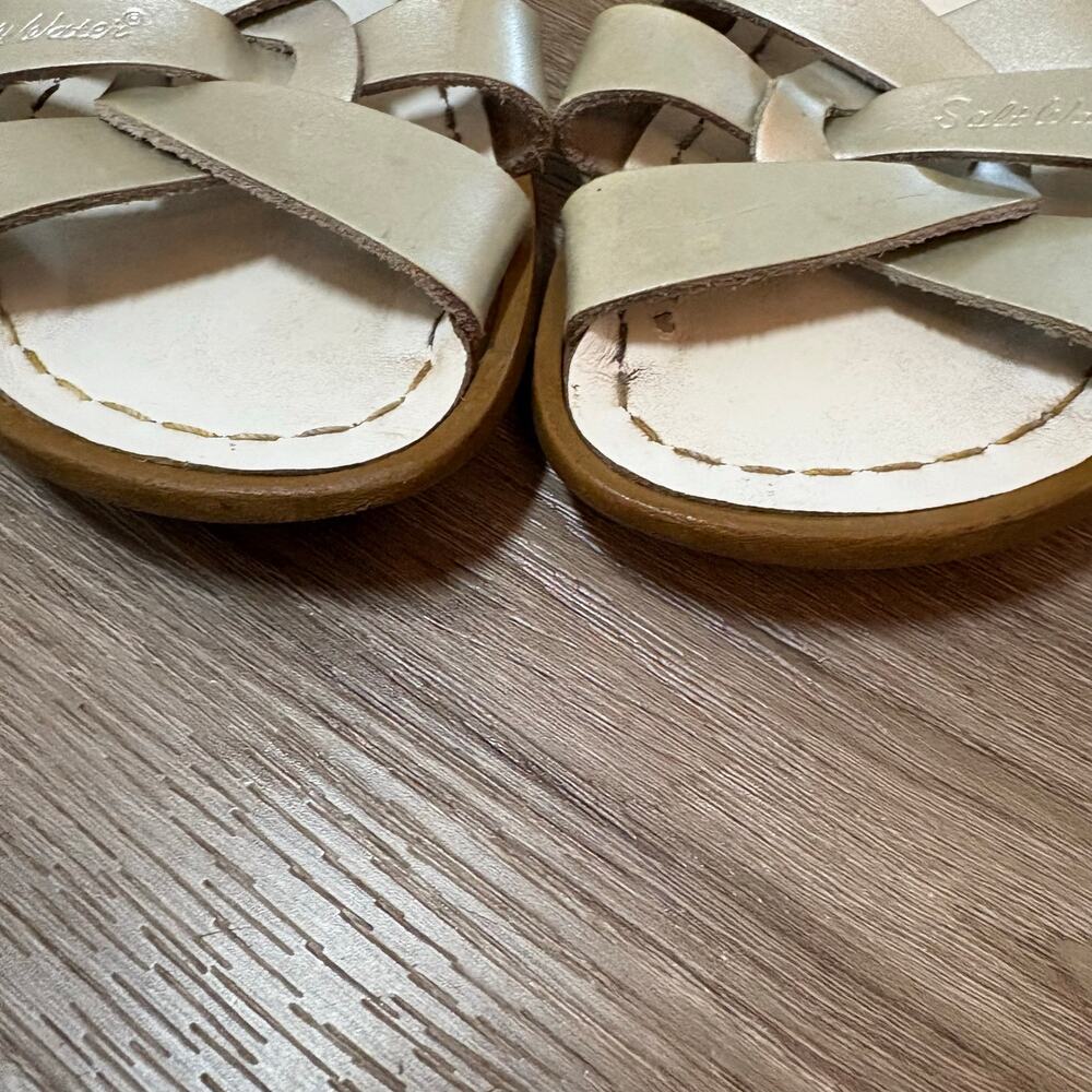 Salt Water Sandals by Hoy Original 820 Gold Leather Sandals Youth 4 Women’s 6 - Picture 2 of 10